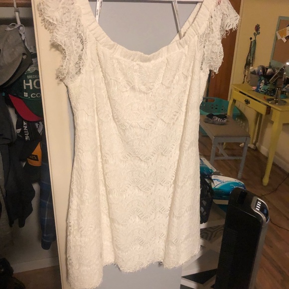 14w ivory lace off the shoulder dress - Picture 3 of 7